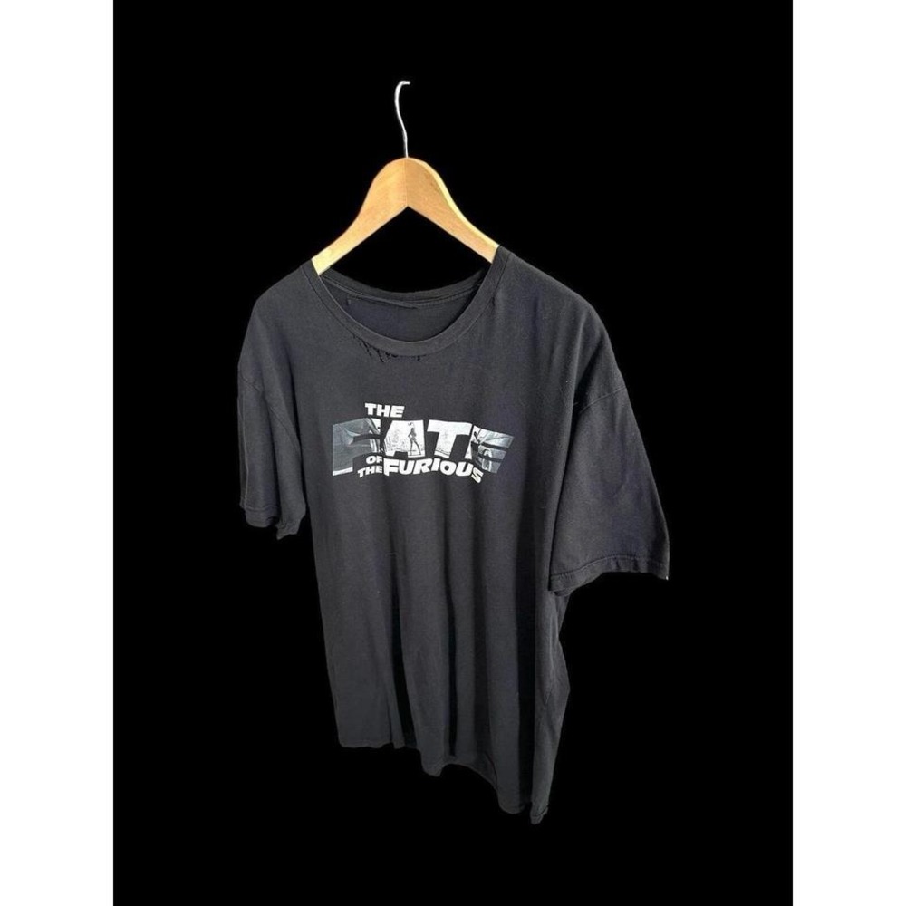 The Fate of The Furious Movie Promo Men's T Shirt Sz Large/XL Distressed‎ Faded